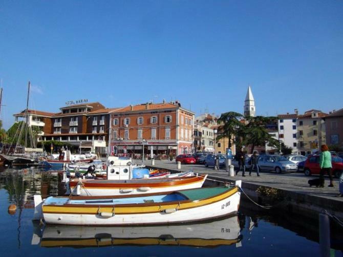 Apartments Old Isola In The Center Izola Exterior foto